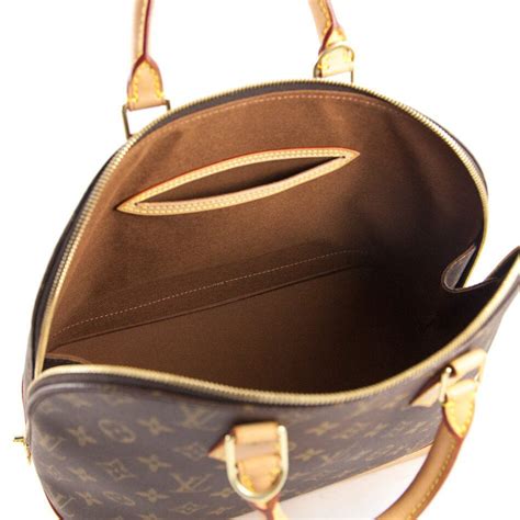 are any louis vuitton made in usa|does louis vuitton have outlets.